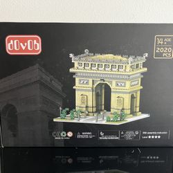 dOvOb Diamond Blocks Arc de Triomphe Las Vegas