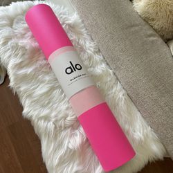 Alo Yoga Warrior Mat for Sale in Coronado, CA - OfferUp