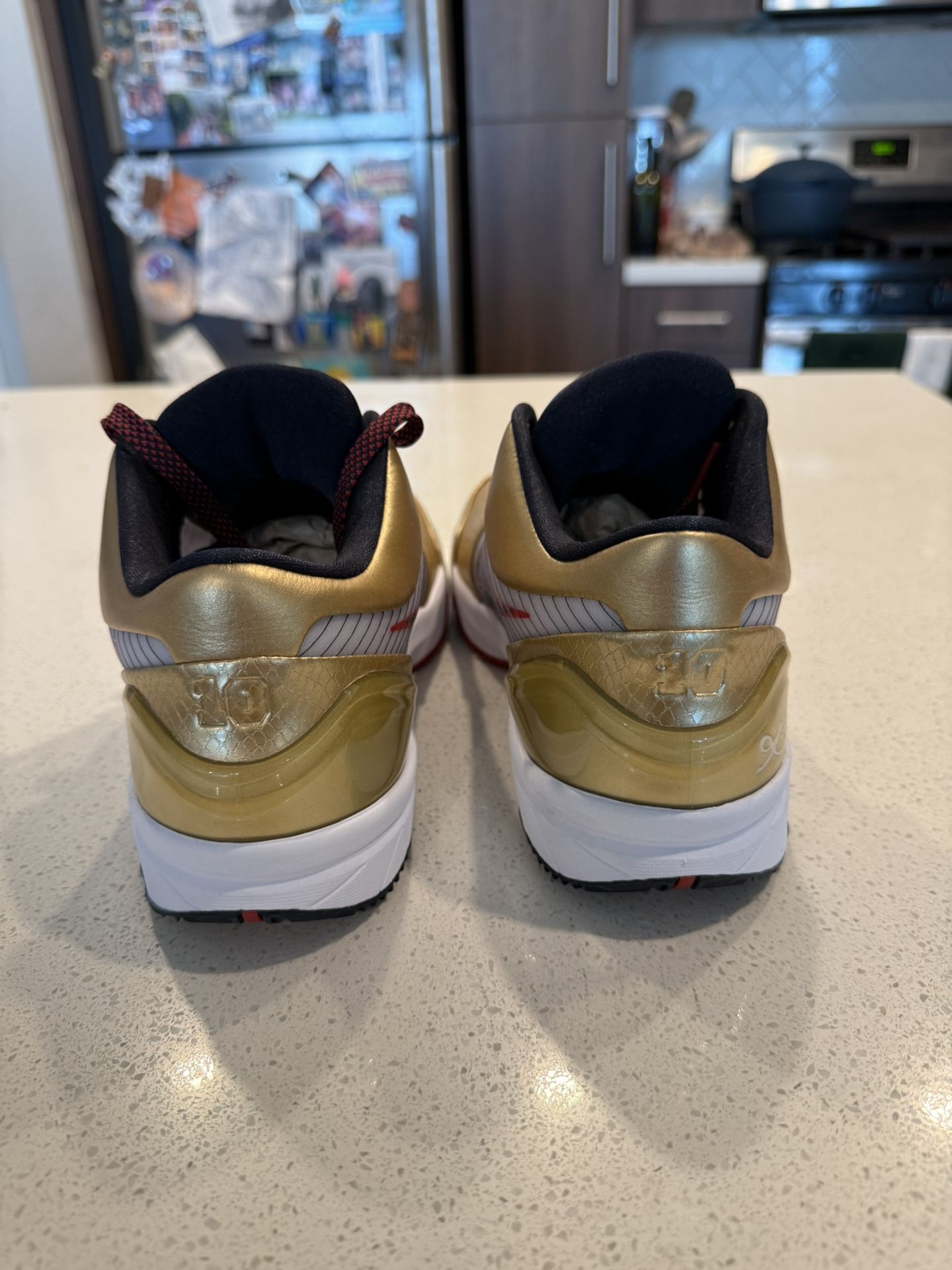 Nike Kobe Protro Gold Medal (2024) M