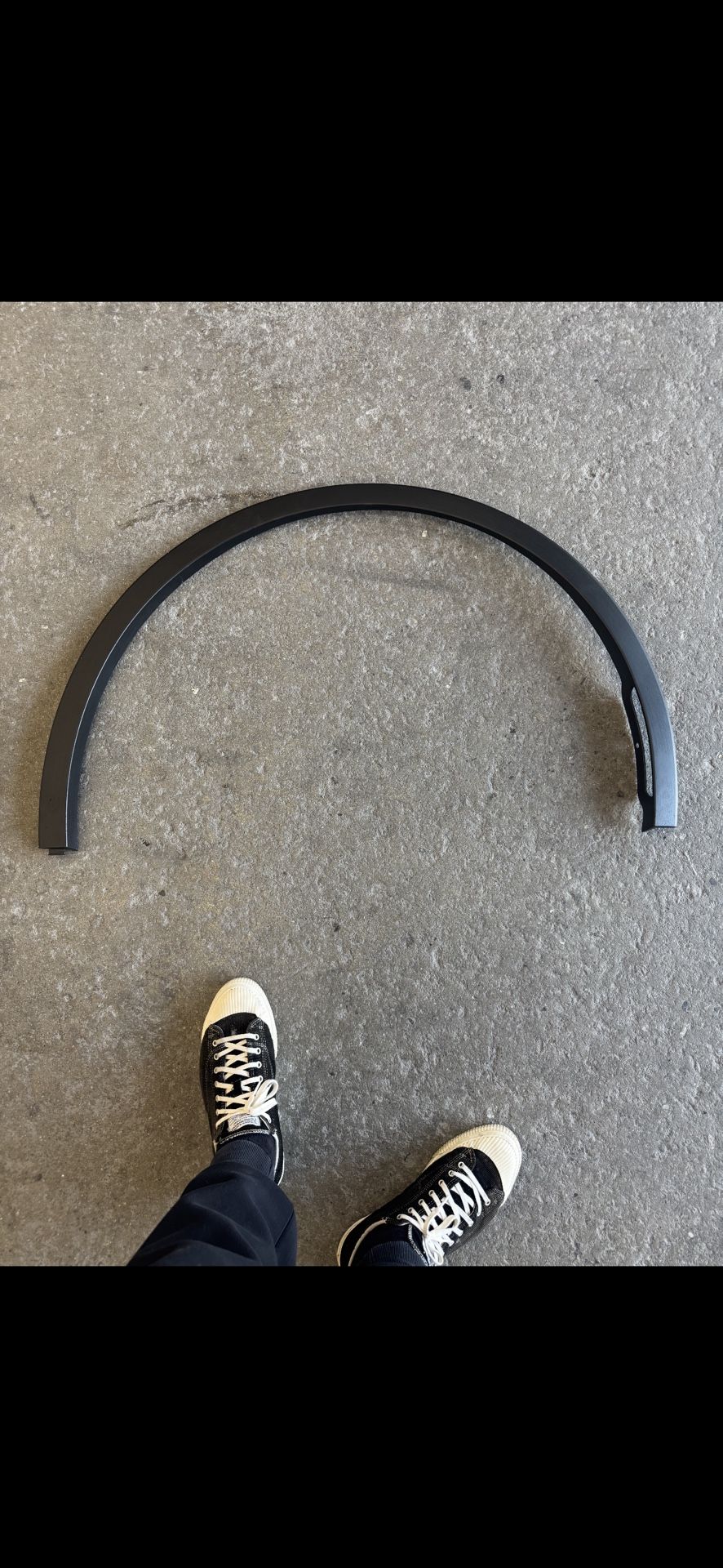 2022 Tesla Model Y right front fender flare