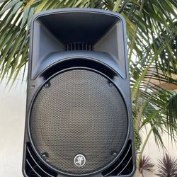Mackie SRM450 Speakers + 15 Inch Subwoofer