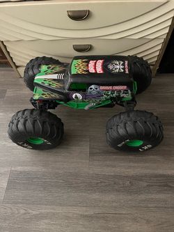 Monster Truck Mega Digger