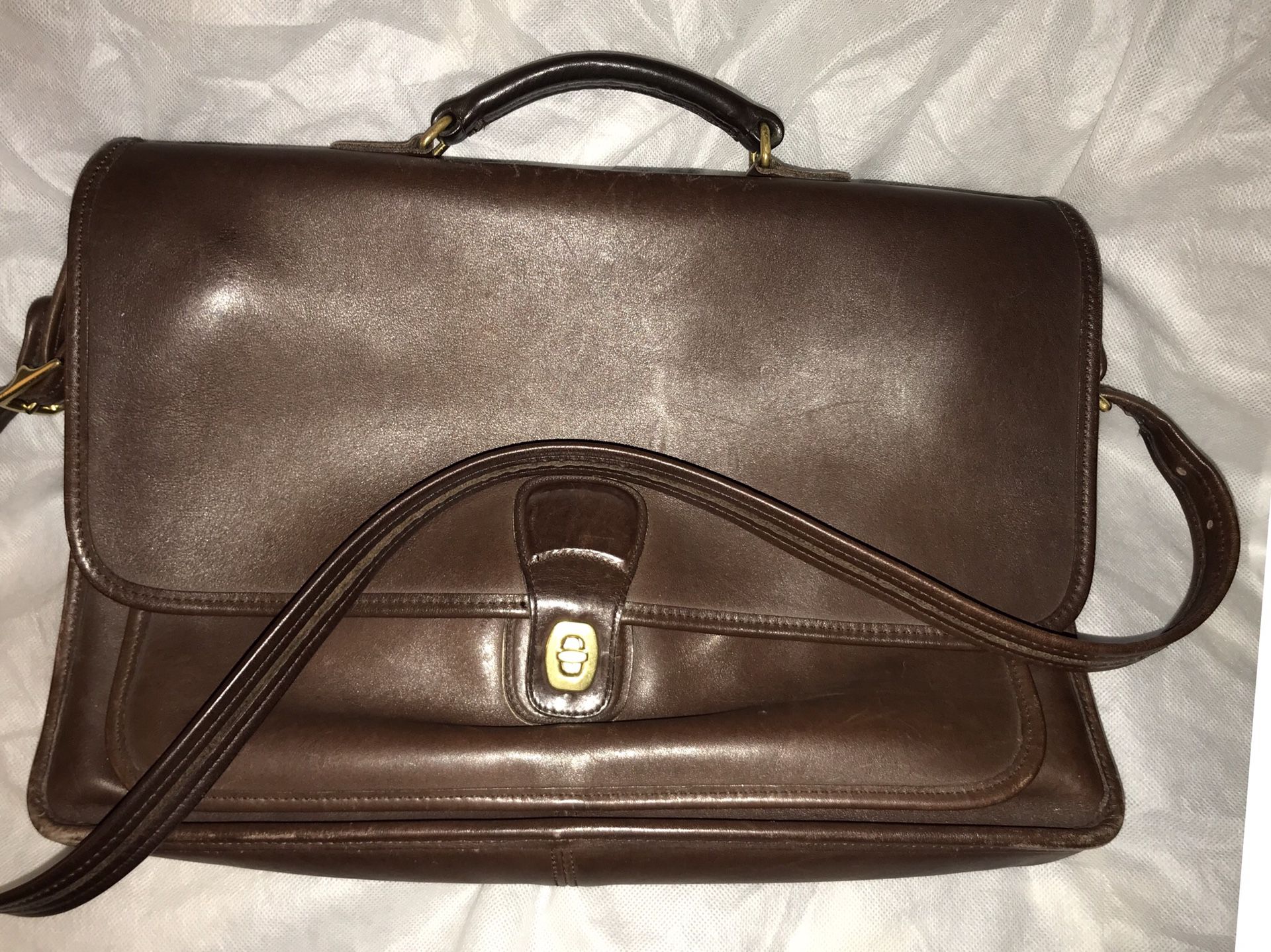 Vintage Coach leather messenger bag