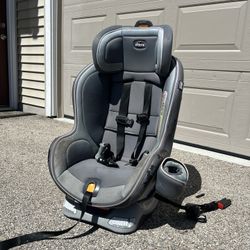 Car seat 