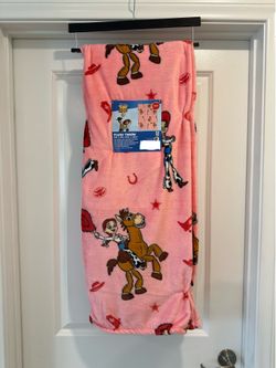 Pixar’s Toy Story 5 blanket