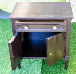Solid wood night stand