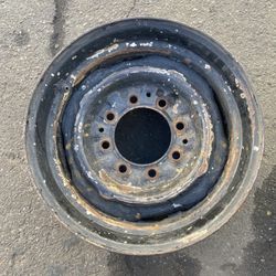 16.5 8 Lug Rim