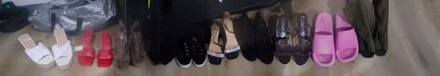 Size11 womans shoe lot