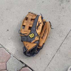Wilson Softball Glove