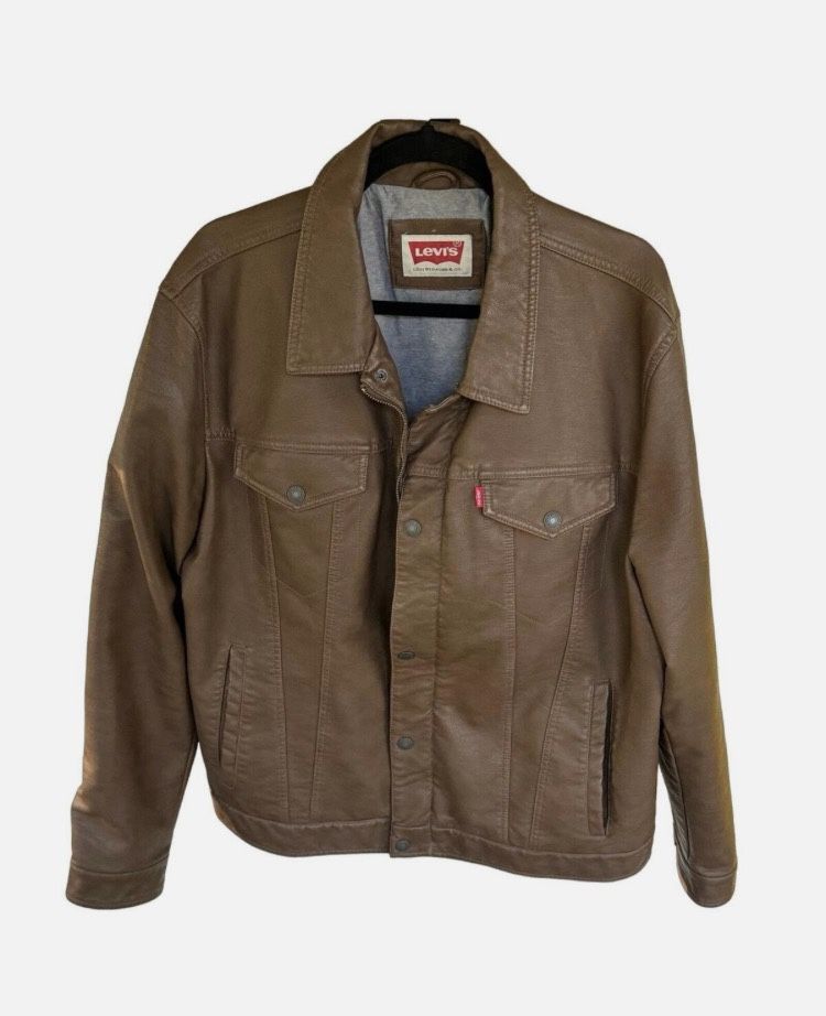 Levi’s Men’s Classic Faux Leather Trucker Jacket Size XXL