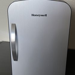 Mini Honeywell Fridge 