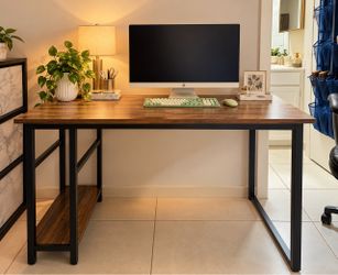 Desk Excellent Conditions