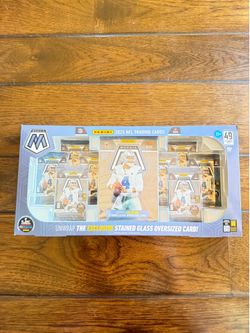2025 Panini Mosaic NFL Costco Exclusive Trading Cards Bundle Box Factory Sealed