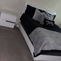 5 peice bed set - white