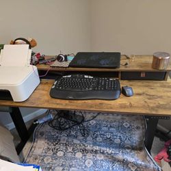 Adjustable Electric Desk 