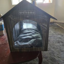 Outdog outdoor dog house 