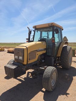Challenger MT445 Tractor