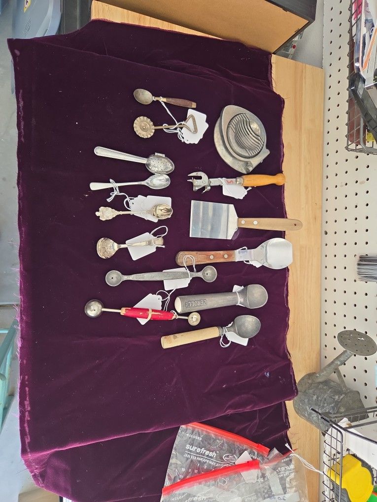 Antique Kitchen Utensils