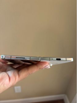 Samsung Galaxy Z Fold 5