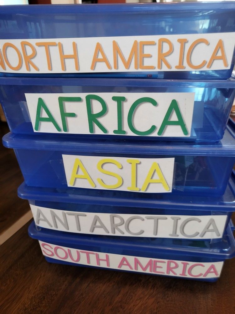 Montessori convenient boxes
