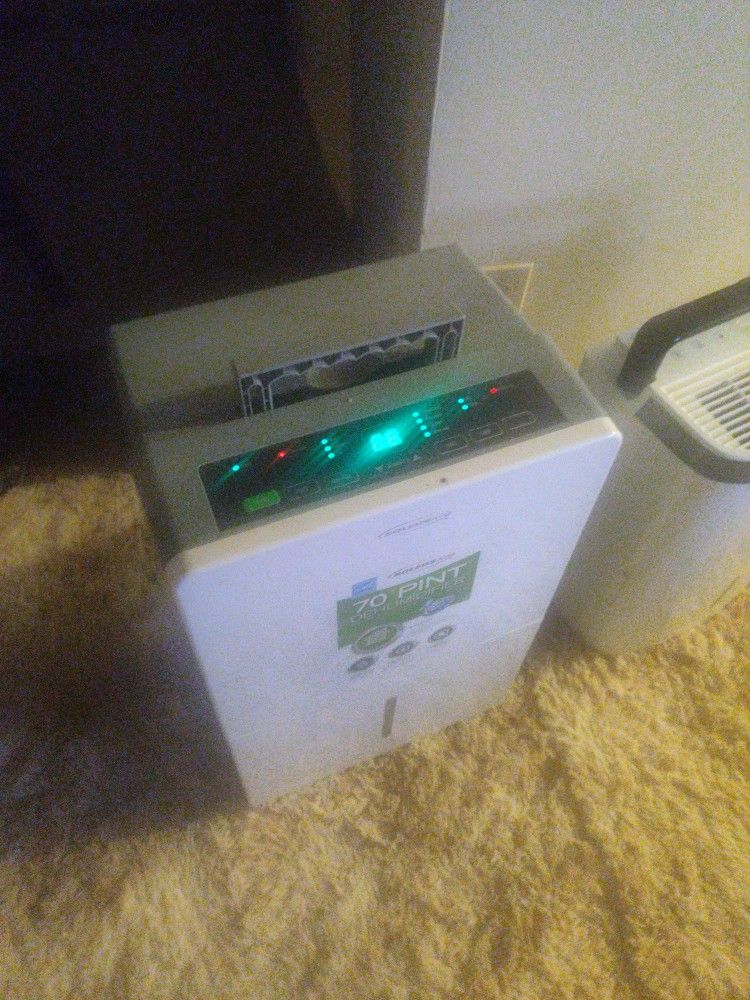 70 Pint Dehumidifier 
