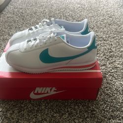 Nike Cortez 