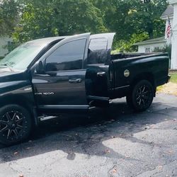 Dodge Ram 1500 4x4