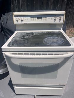 FREE ELECTRIC OVEN