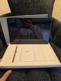 📱 Samsung Galaxy Tab S9 FE+ 128GB – Complete Bundle – Excellent Condition