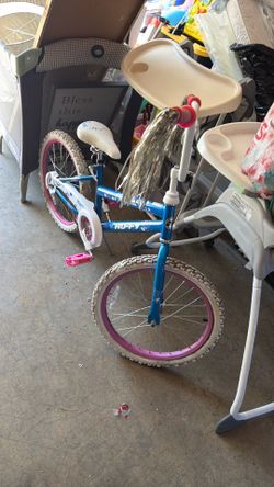 Girls bike