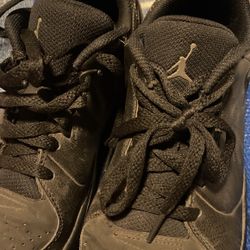 Men’s shoes