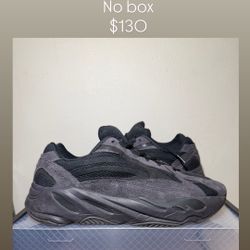 Yeezy 700 Vanta Size 9 