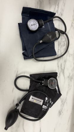 McKesson LUMEON Series aneroid sphygmomanometers WHOLE SALE MAKE OFFERS