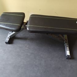 Fitness Gear Adjustable Bench With Wheels