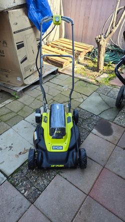 Ryobi 40v 18-in Cordless Battery Walk Behind Push Lawn Mower