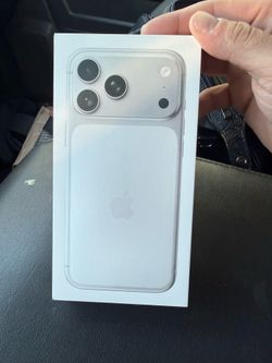 Brand new iPhone 17 Pro Max 512 gig