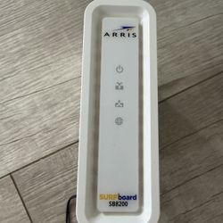 ARRIS SURFboard SB8200 Used