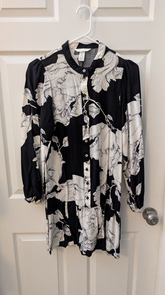 H&M Patterned Viscose Dress Size S
