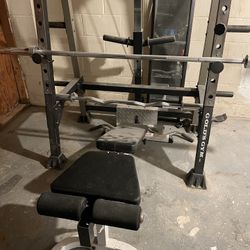 Golds Gym Work Out Bench 