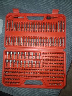 214 piece bit set