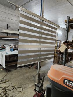 EL MAESTRO BLINDS LLC: ZEBRAS Blinds 