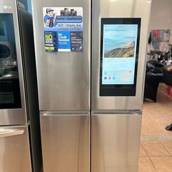 Samsung Refrigerator Family Hub 30 Cubic Feet 