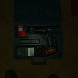 Makita 12v Cordless Drill 