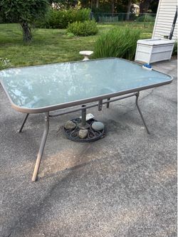 Patio table