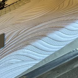 Memory Foam 10inch Supreme Luxury Mattress And Boxspring Set 