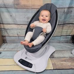 4moms mamaRoo 4 Infant Baby Swing Bouncer Model 1037 Gray White wig music and white noise Works
 Great