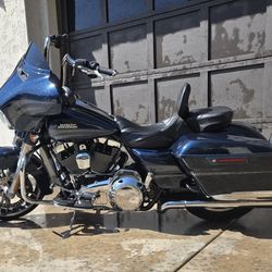 2016 Harley-Davidson Street Glide Special