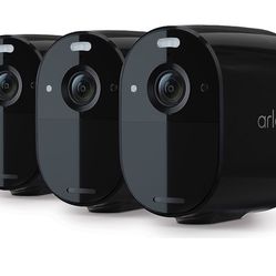 Arlo Essential Spotlight Wireless Security Camera Pro 3-Pack