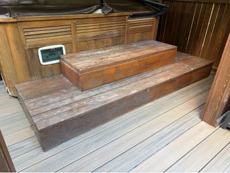 Free wooden steps for hot tub