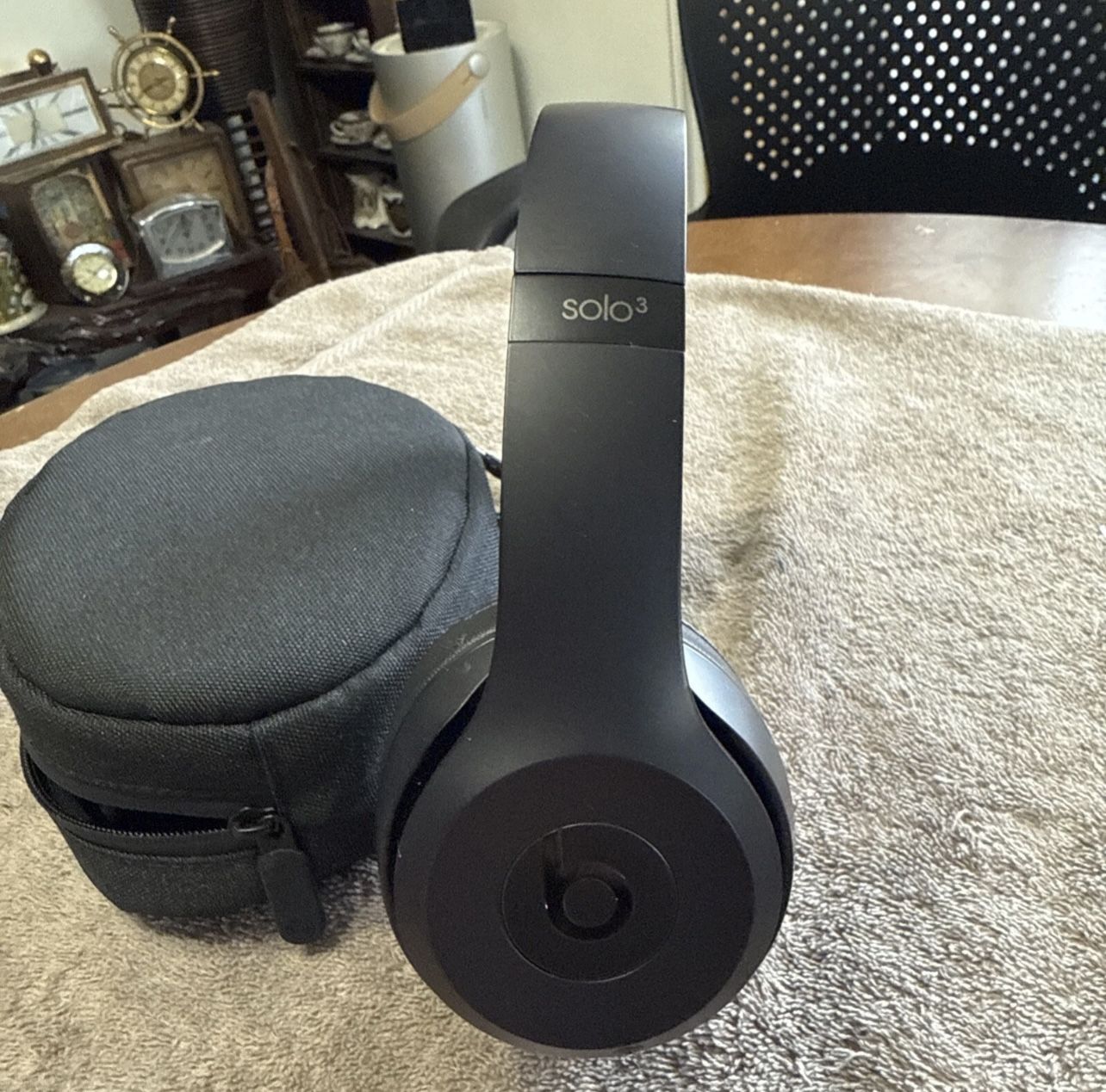 Beats by Dr. Dre Solo3 On Ear Wireless Headphones - Black